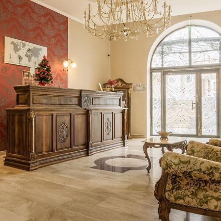 Hotel Ferdinand Hateg Luaran gambar