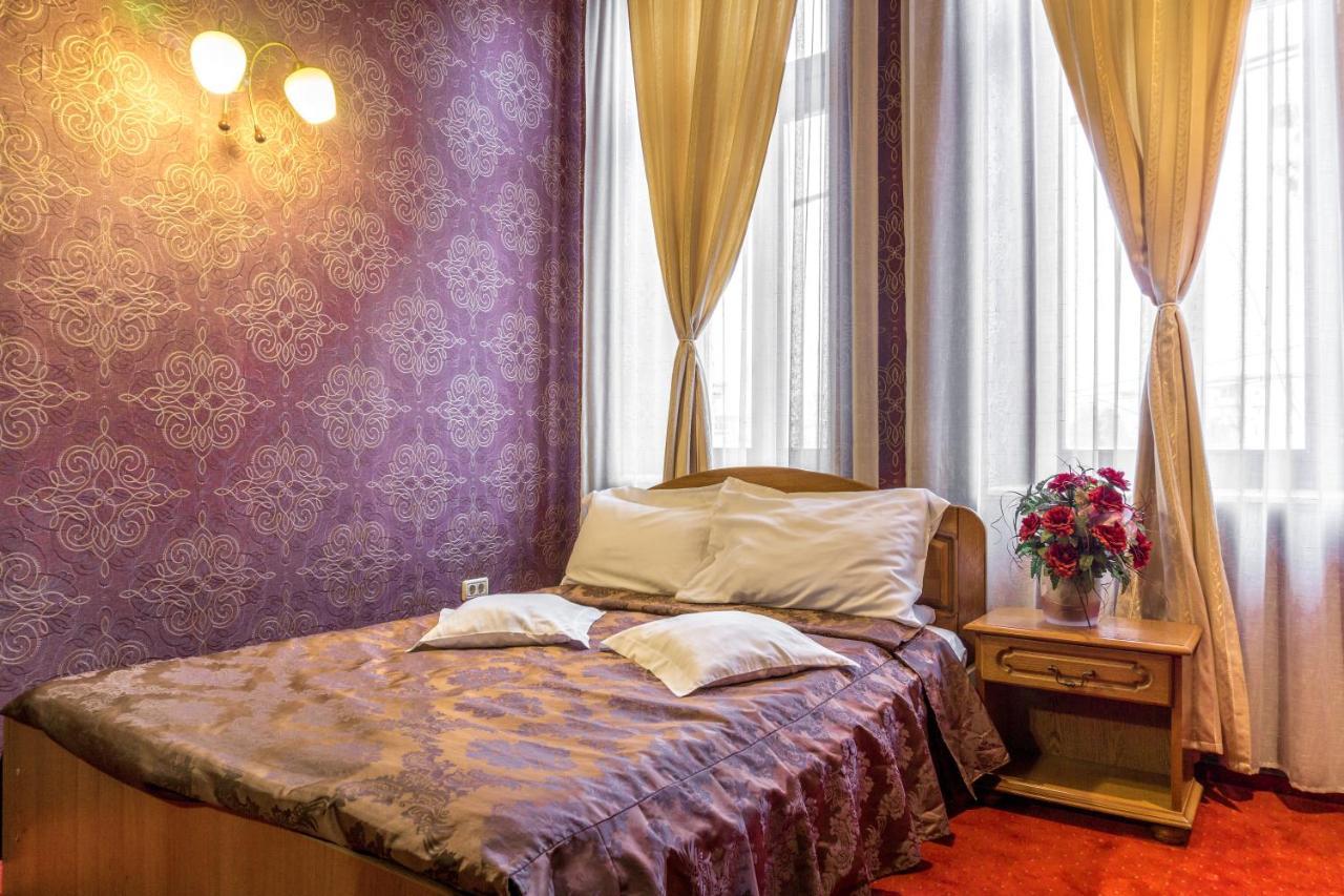 Hotel Ferdinand Hateg Luaran gambar